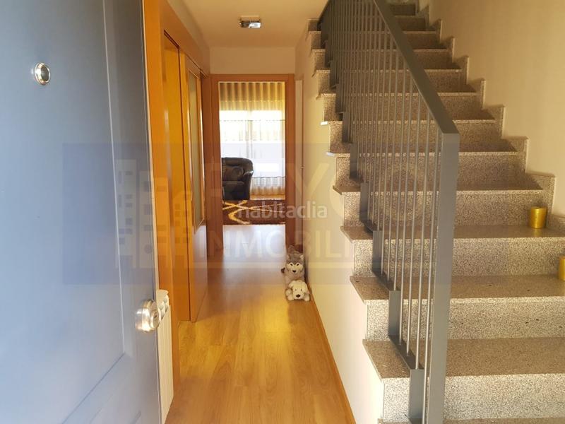 Foto e835556e-d2a7-4f31-8fc4-e21a4c121c51. Maison jumelée avec parking dans Haro