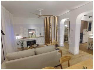 Appartement à Gran Via. Piso reformado en perez galdos