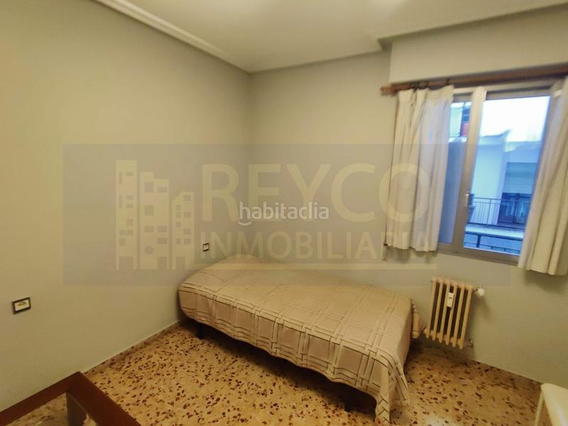 Foto 426837e8-0ac7-401c-88b0-95837f374865. Pis a Juzgados Logroño