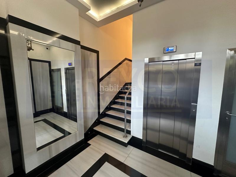 Foto 1fb337ac-160e-4d3a-a93f-8d9bdb72f1ce. Piso  exterior en el espolón en Casco Antiguo Logroño