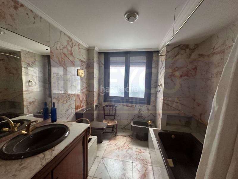 Foto b51986c1-d12f-4e26-a1b1-9fde21979701. Piso  exterior en el espolón en Casco Antiguo Logroño