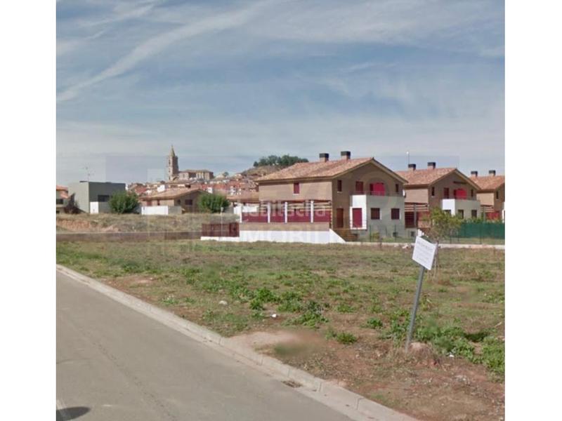 Foto 595ff6ae-ead2-45d2-a84c-c8dccb7b82f3. Wohngrundstück in Navarrete