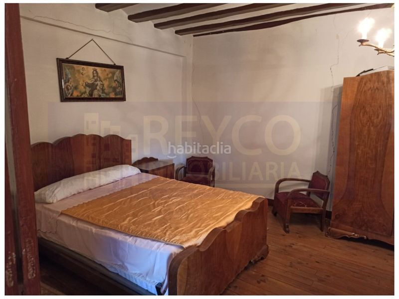Foto 0f75933d-6b14-409c-9617-5a236ca0471e. Casa amb aparcament a Tricio