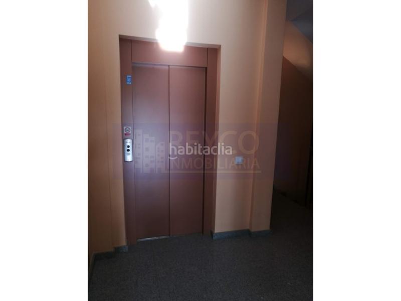 Foto 2a522c68-4e2d-48ae-b3d0-87893c6195b2. Appartamento con parcheggio in Baños de Río Tobía