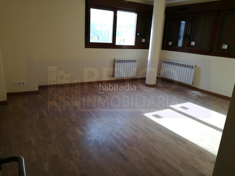 Foto 44aa06f6-4998-4463-b6ed-9486bc4d4e65. Appartamento con parcheggio in Baños de Río Tobía