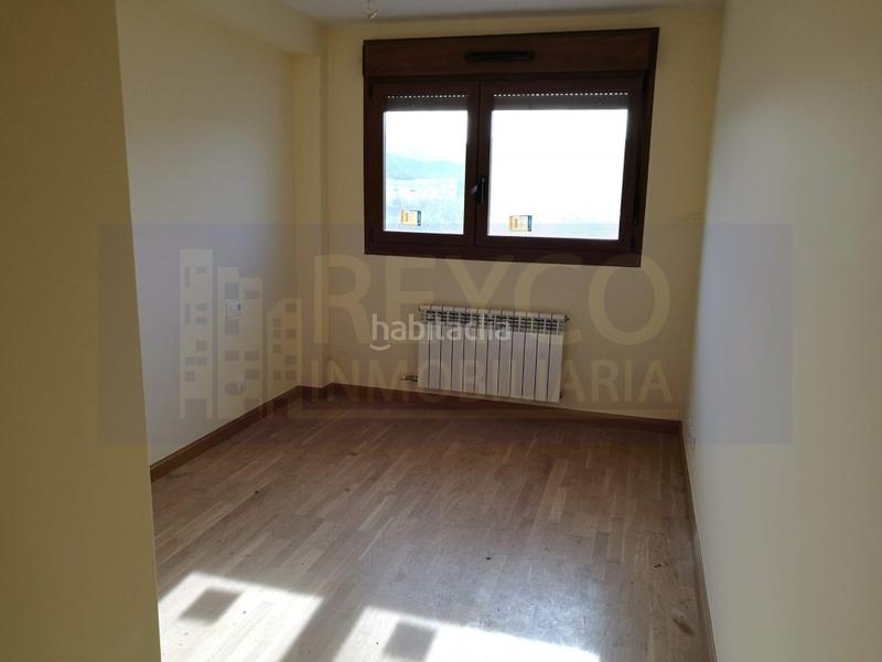 Foto 9747548e-8e64-4b5c-a88b-f686af45e2af. Appartamento con parcheggio in Baños de Río Tobía