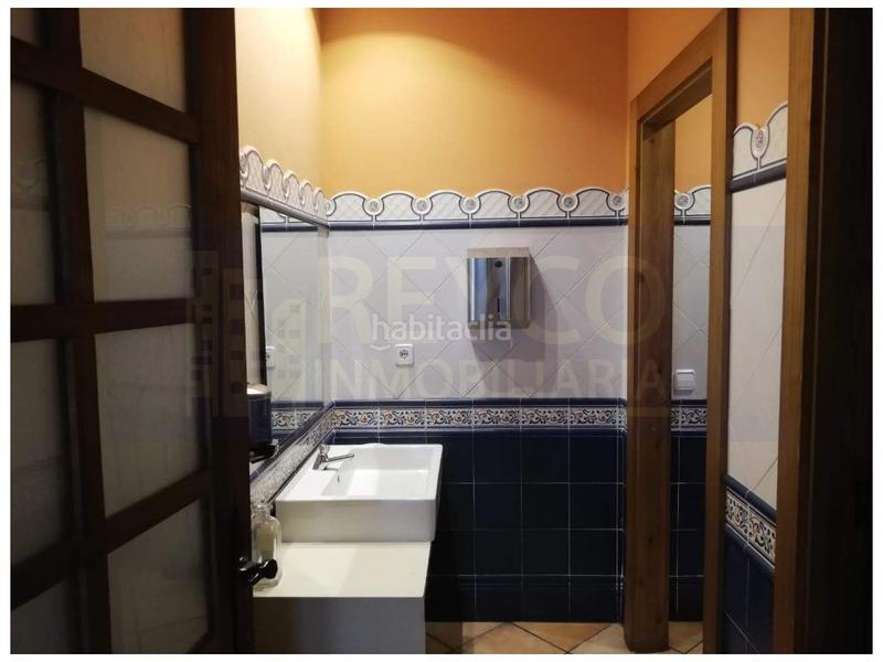 Foto 746af9a4-a878-4243-9f1c-6a2b8578df0c. Local commercial dans Sotés