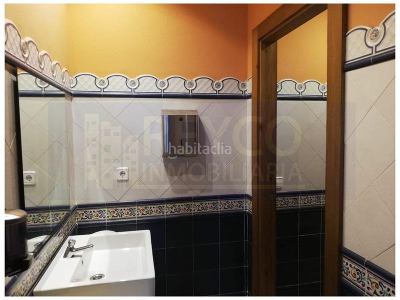 Foto a596c047-654a-4543-98e2-aec4bc2c4761. Local commercial dans Sotés