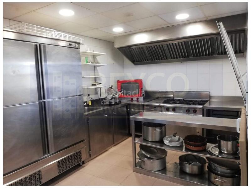 Foto bf5c9955-d535-4e3b-b07a-b9fc3301dea1. Local commercial dans Sotés