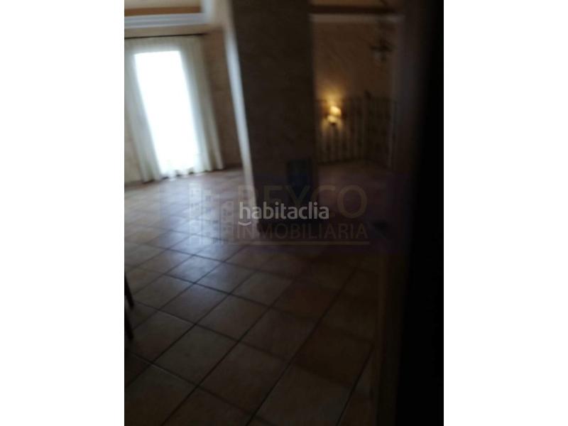 Foto defbce50-2e76-47c1-b5c3-16fcdec05888. Local commercial dans Sotés