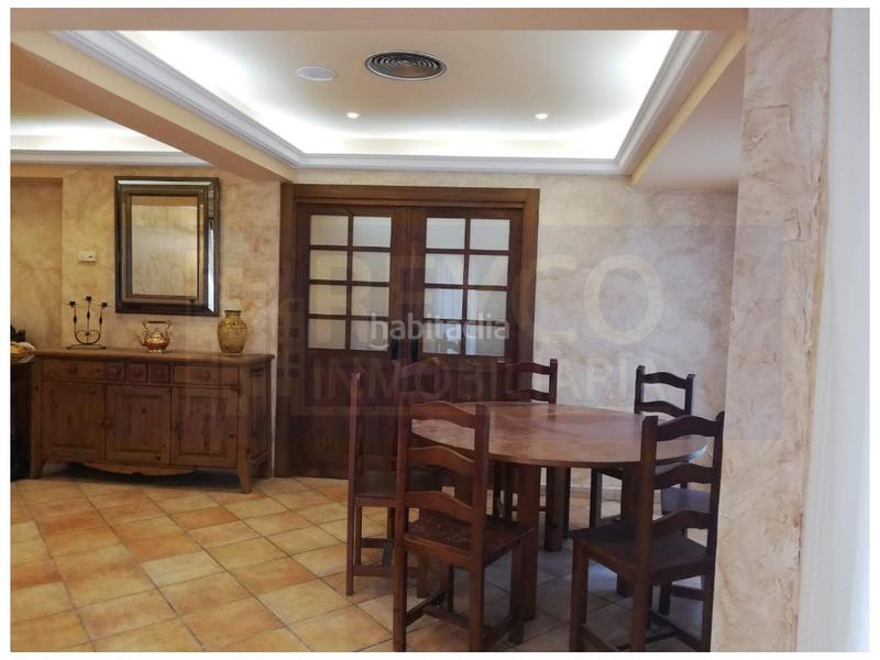 Foto fa405f92-c567-4d01-9d67-6bbae025268a. Local commercial dans Sotés