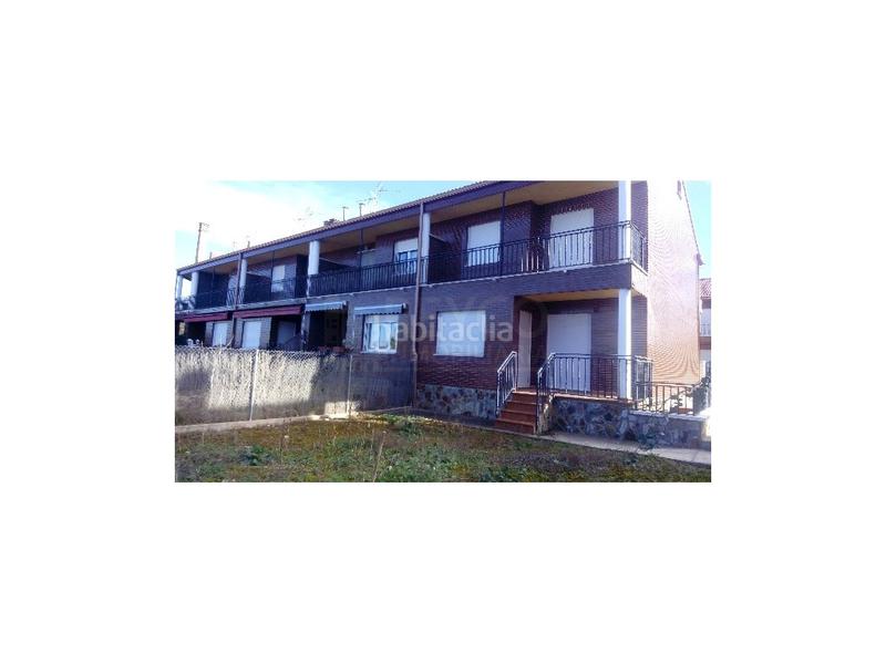 Foto 3ed15495-a152-4ffa-8a4d-51db8ee5c264. Maison jumelée avec parking dans Uruñuela