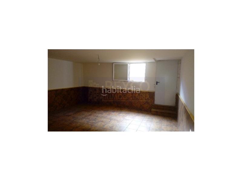 Foto 4c980969-14f9-44e2-a0ff-b223718cfdc4. Maison jumelée avec parking dans Uruñuela