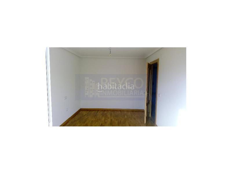 Foto 95653c80-575f-4ff3-a6dd-69fd8dad997f. Maison jumelée avec parking dans Uruñuela