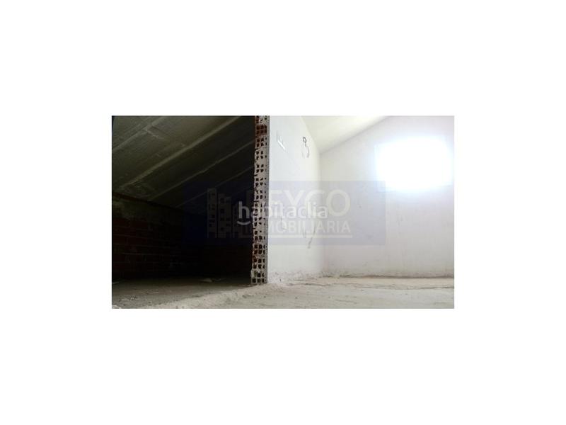 Foto bebe6783-28e7-432d-9ea3-29398982ded4. Maison jumelée avec parking dans Uruñuela