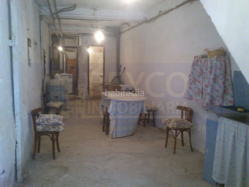 Foto 1b50fdae-5ac8-455f-a736-b9cb2a64af3d. Casa amb aparcament a Anguiano