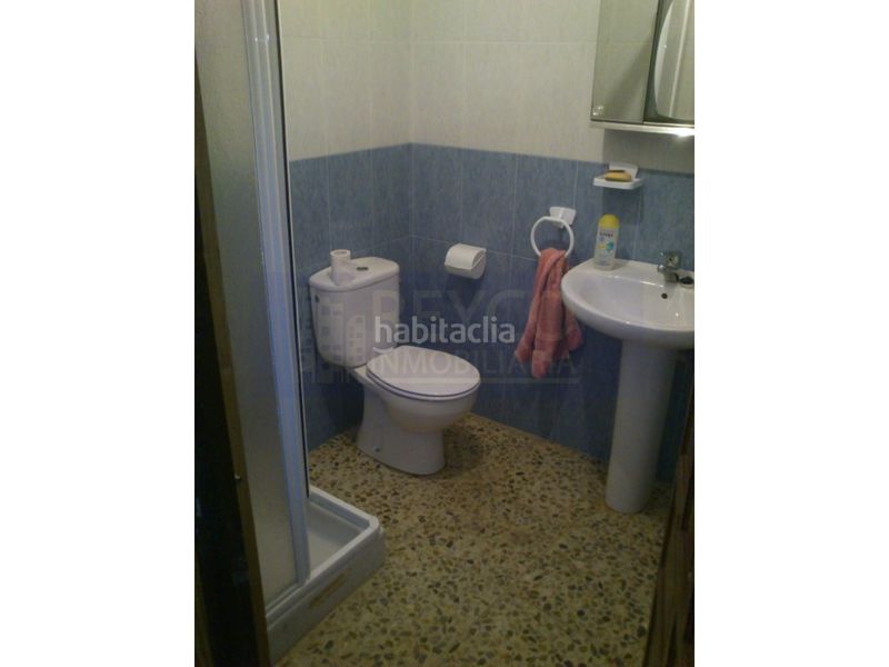 Foto 5388f6f2-e0c4-4a32-81e2-909b3400e163. Casa amb aparcament a Anguiano