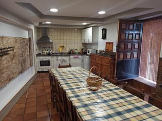 Casa a Hormilla. Casa 4 habitaciones, triplex venta hormilla