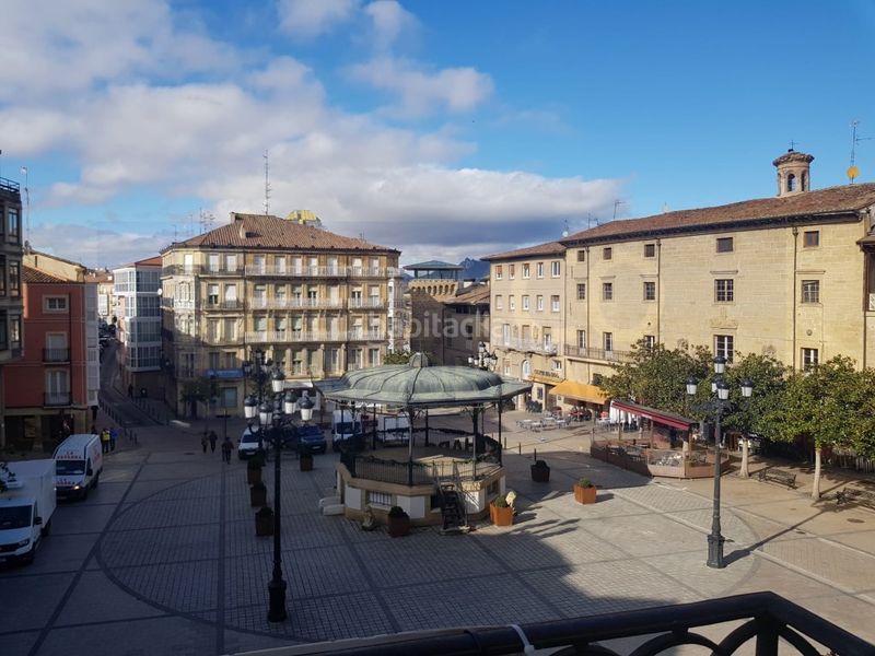 Foto acd4c072-583e-4860-ba3e-11ccd632bd69. Pis a Haro