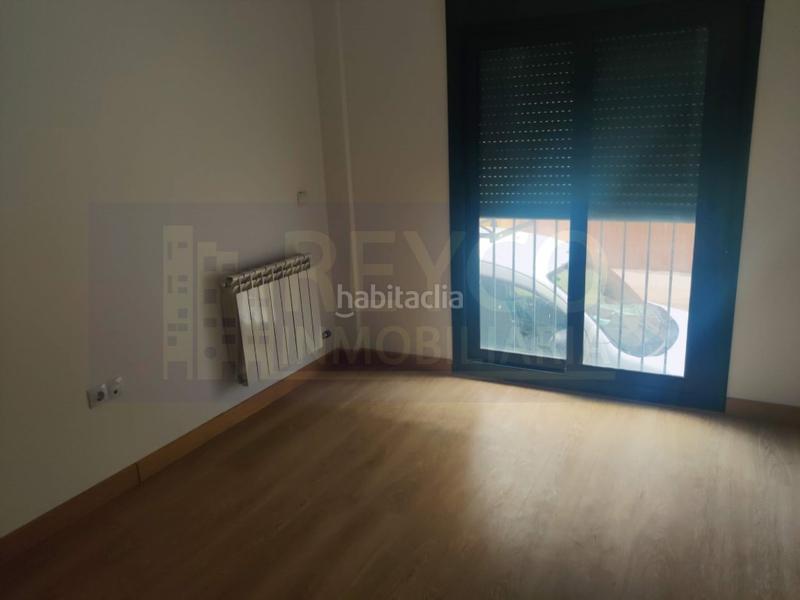 Foto 3d7a809c-2e60-490c-b8e1-23517f5acee6. Apartamento  abuhardillado en Agoncillo