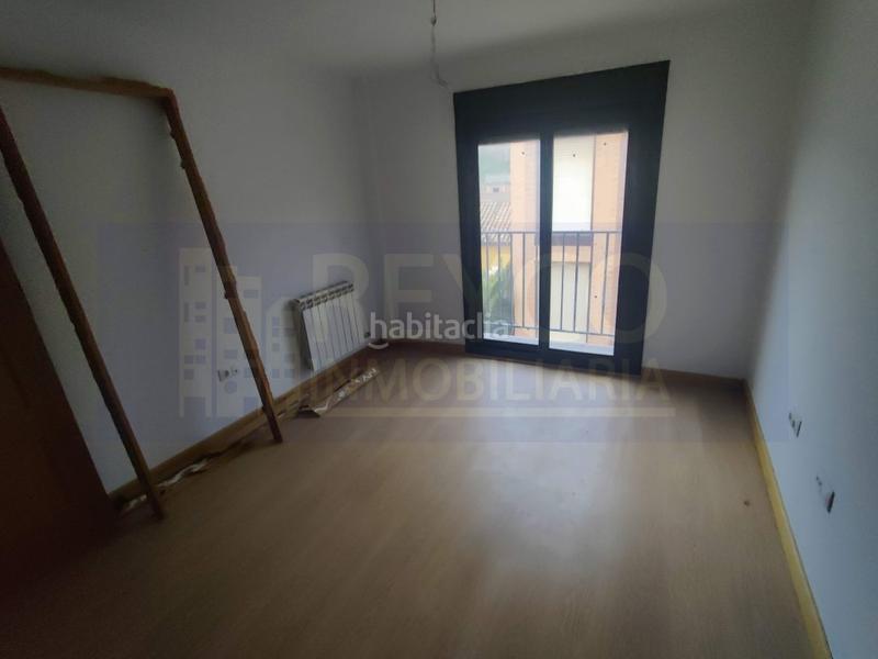 Foto 88bfbf4c-489e-430f-8c49-c44228bdff33. Apartamento  abuhardillado en Agoncillo