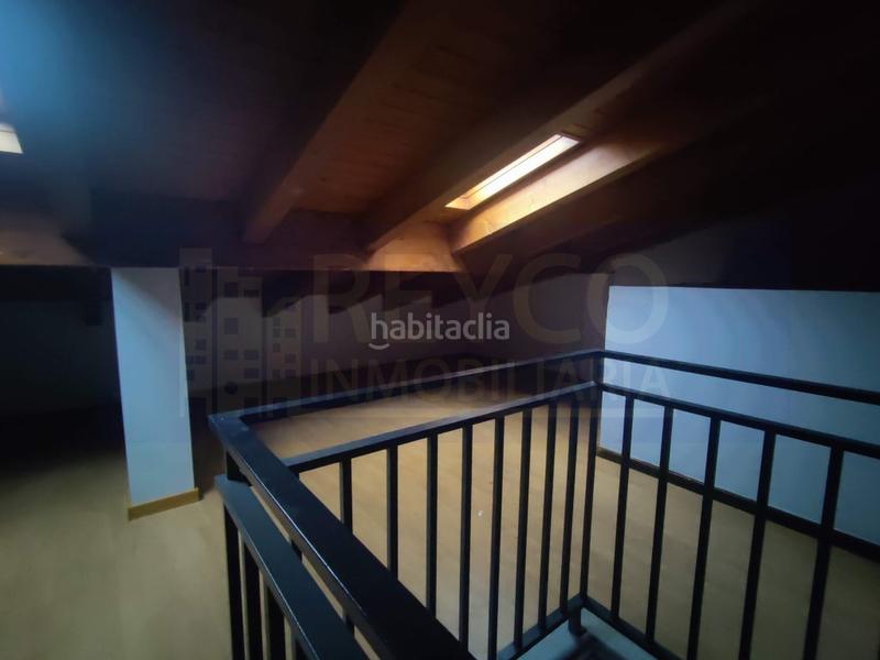 Foto b1e321c8-ecd2-49be-bd28-f1d8f27940b3. Apartamento  abuhardillado en Agoncillo