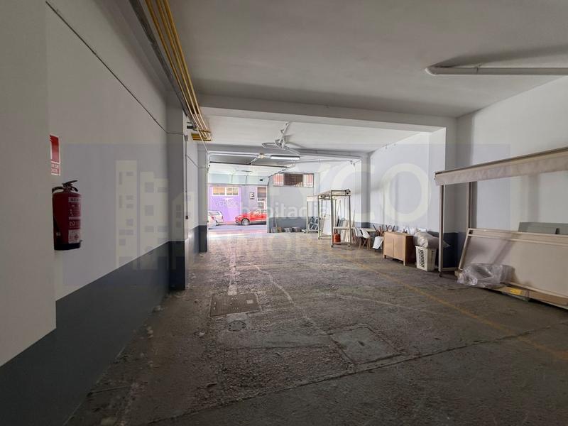 Foto 6f9ddd98-1c13-42c8-ac40-7df9e7b4627f. Local comercial local en calle la campa en Oeste Logroño