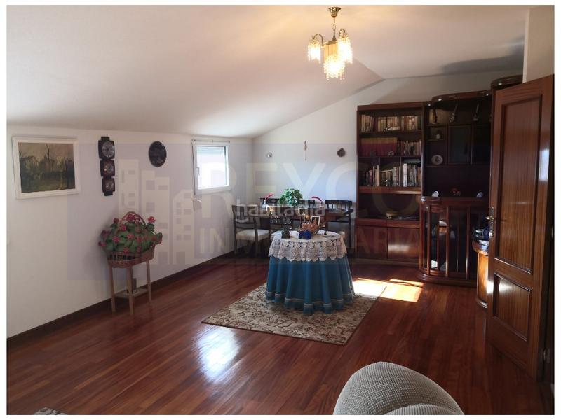 Foto 4421dd4e-965d-4388-a6e1-b2e658aac5ac. Reihenhaus mit parking pool in Haro