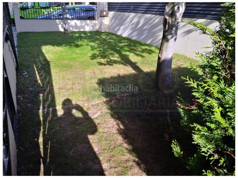 Foto 5ed1fc75-c2a0-4301-ae68-7d02a7588e87. Reihenhaus mit parking pool in Haro