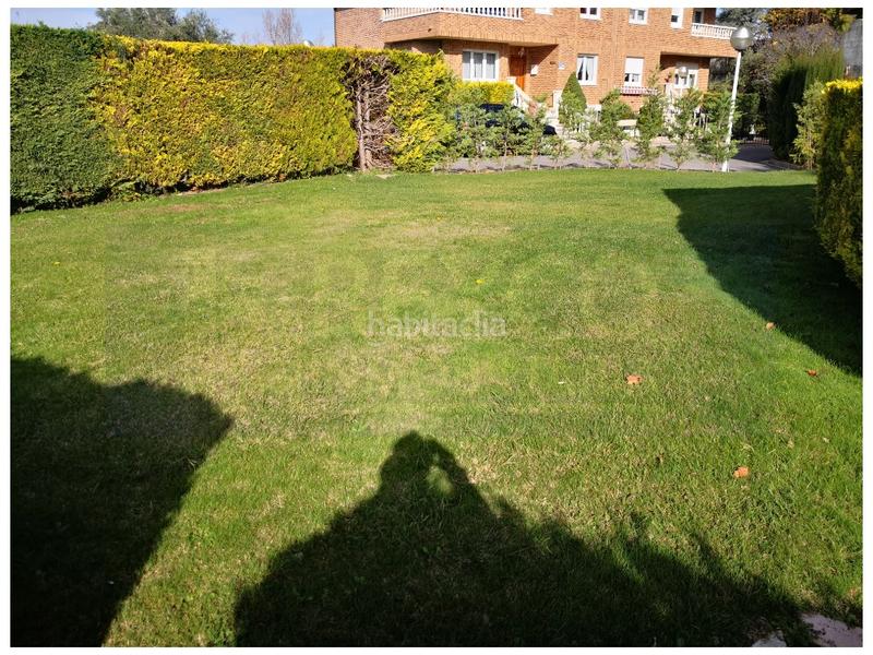 Foto 5f6e16a1-50bf-4067-8b15-4755c840196a. Reihenhaus mit parking pool in Haro