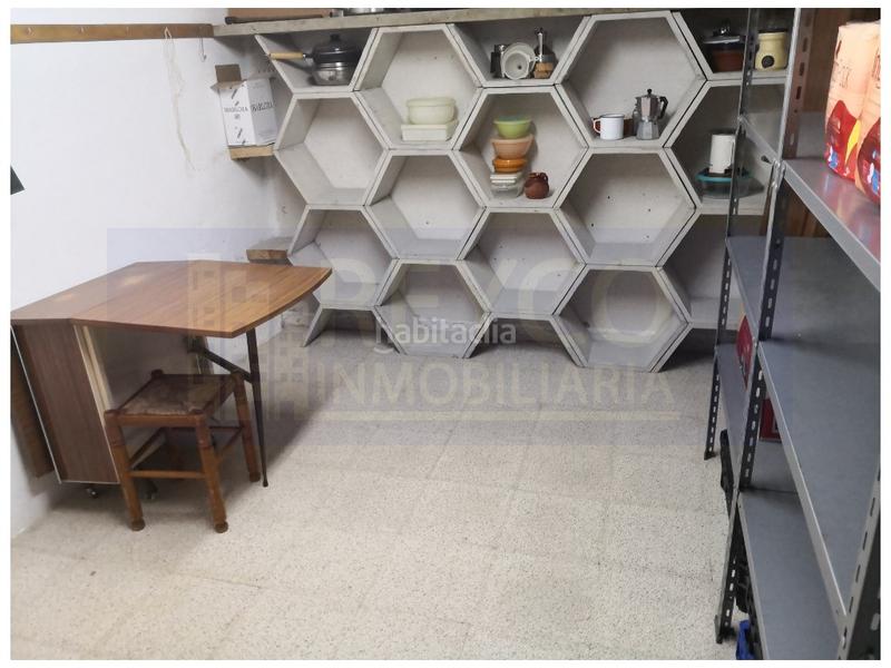 Foto dc6e16a8-380d-4a46-8455-e7989ee4e553. Reihenhaus mit parking pool in Haro