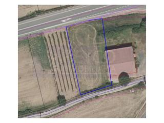 Terrain résidentiel à Alesón. Terreno venta alesón