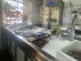 Local commercial  N/a. Pescaderia en venta en el corazón de haro.