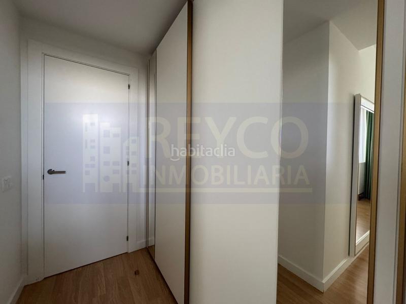 Foto d2a10acd-3bf6-4e60-97a7-69299e2ac02b. Piso  de lujo en el sector las norias en El Campillo - Norte Logroño