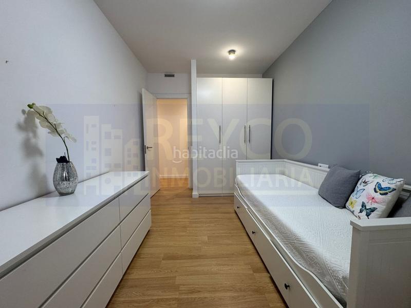 Foto dafc8f6c-1854-4b90-9640-c39cd2de8b54. Piso  de lujo en el sector las norias en El Campillo - Norte Logroño
