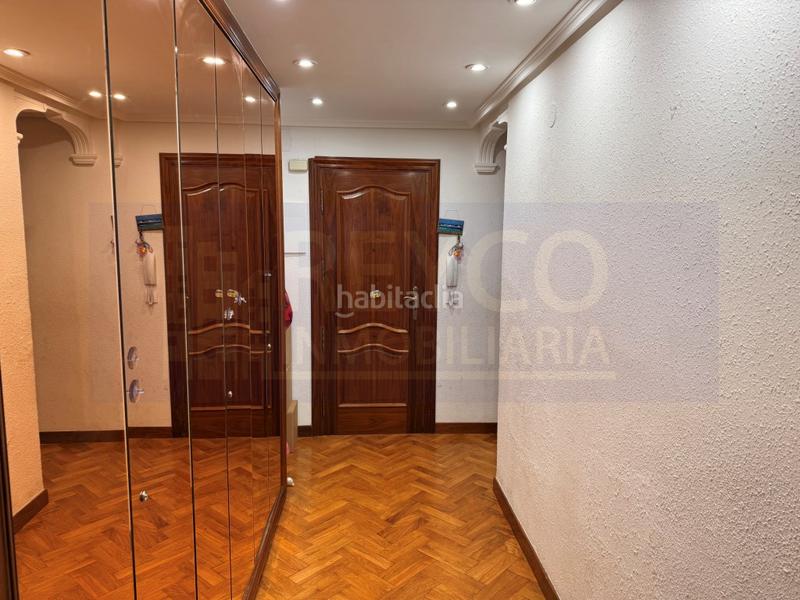 Foto 95e9bf9b-fde3-4f03-9248-eebd06987e43. Etagenwohnung in Juzgados Logroño
