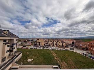 Apartament  N/a. Duplex en villamediana de iregua a estrenar