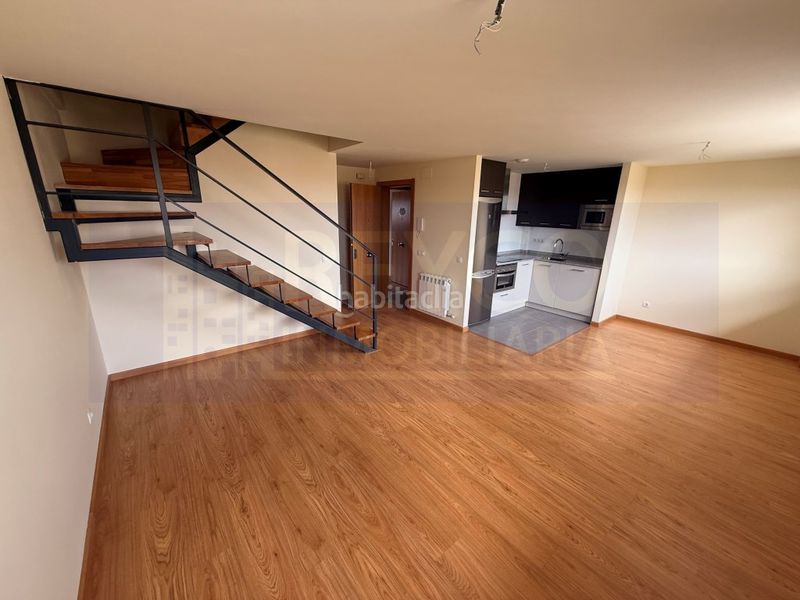 Foto 36fd01fd-6915-457c-ab5d-57741e579559. Apartamento duplex a estrenar en Villamediana de Iregua