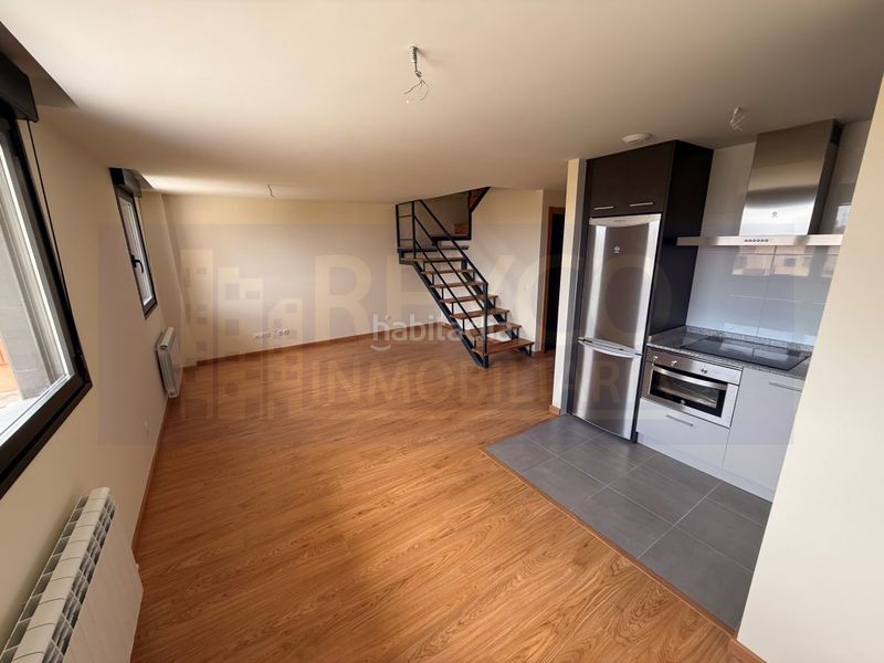 Foto e523ae2e-27a8-4666-91a9-f56dd6575301. Apartamento duplex a estrenar en Villamediana de Iregua