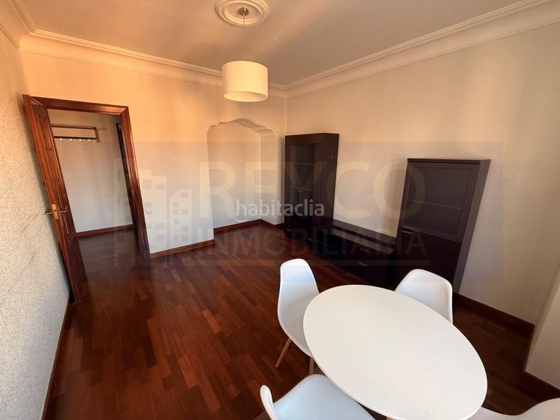 Foto 6bc78925-2b8d-4d85-8fb8-86d1cf1bc6fa. Pis a Gran Via Logroño