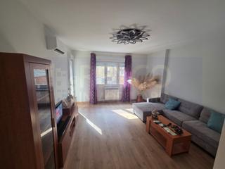 Appartement  N/a. Piso reformado en calle chile