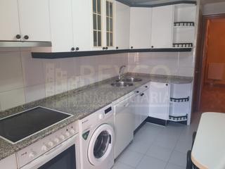 Etagenwohnung  N/a. Pisazo en la zona comercial de haro, con garaje y trastero, para