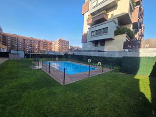 Apartament  N/a. Apartamento en cascajos con garaje y piscina