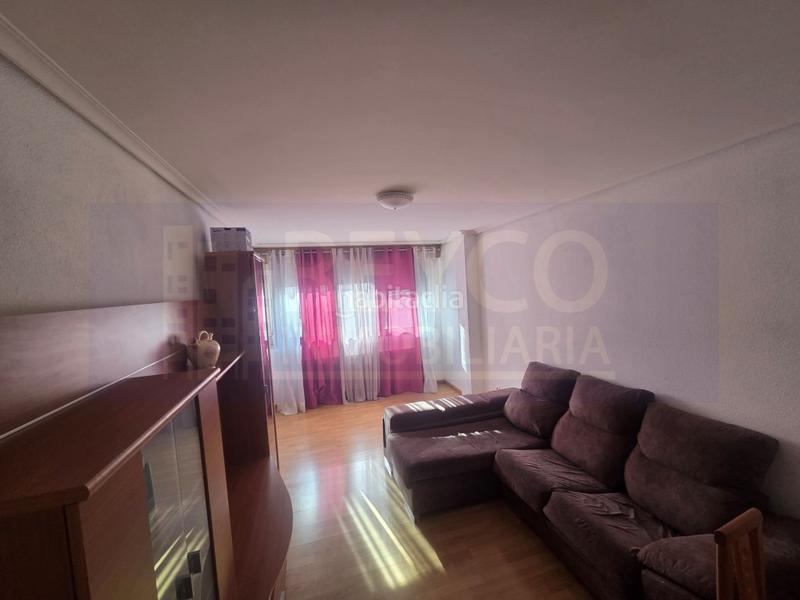 Foto bbfa30e1-64bd-4018-8860-5a1db93a5f31. Appartement avec parking piscine dans Cascajos - Piqueras Logroño