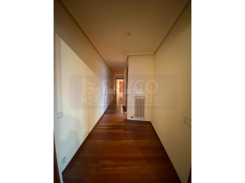 Foto ef4e1103-5adb-4646-8219-54cd51a571b6. Pis a Gran Via Logroño