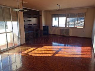 Pis a Nájera. Piso 4 habitaciones venta nájera