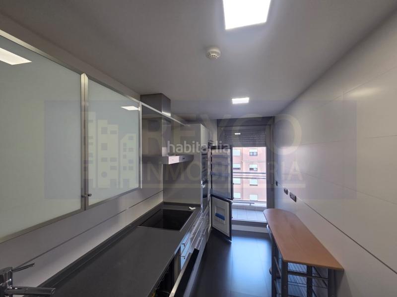 Foto 36ebd975-513c-41df-943a-178be2cf8ea4. Appartement avec parking dans Cascajos - Piqueras Logroño