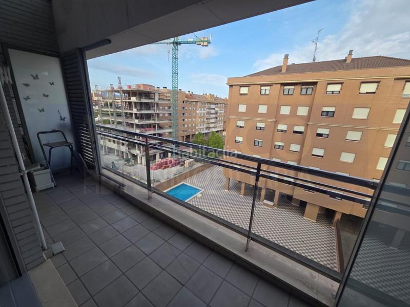 Foto 741fb0e7-46e7-4f8c-a801-93af4c06e143. Appartement avec parking dans Cascajos - Piqueras Logroño