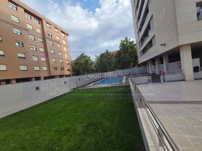 Foto 7a312e41-3dc7-458d-98d9-d5a46fcd1e4e. Appartement avec parking dans Cascajos - Piqueras Logroño