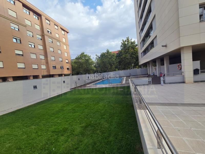 Foto a640526a-06fa-44cb-bd89-d3170086eb69. Appartement avec parking dans Cascajos - Piqueras Logroño